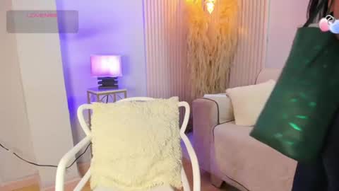 Snapshot of alana__rossetti chatting on 8, 7, 2026 Alana online show from 8, 7, 2026