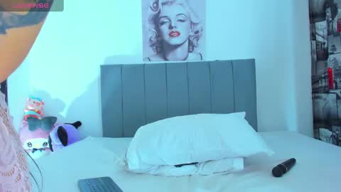 Snapshot of alana_chloee chatting on 20, 2, 2025 Alana online show from 20, 2, 2025