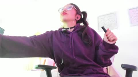 Alana  online show from 29, 12, 2024