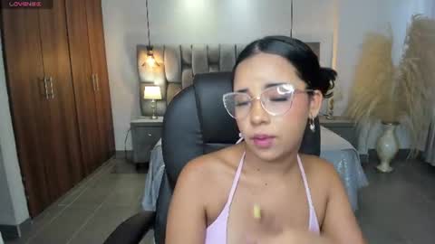 alana  online show from 21, 7, 2026