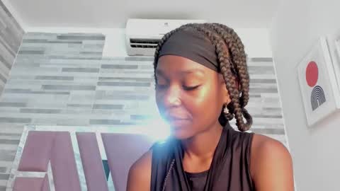 Alana online show from 24, 10, 2025