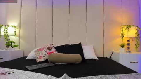 Snapshot of alana_rousee chatting on 1, 12, 2025 Rousee online show from 1, 12, 2025