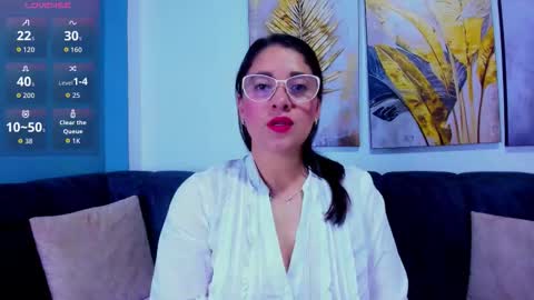 Alana  online show from 18, 10, 2025