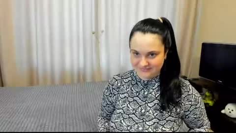 Snapshot of alanabrox chatting on 15, 5, 2026 Julia online show from 15, 5, 2026
