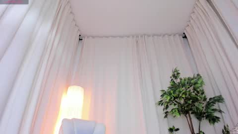 Alana silvana online show from 7, 3, 2025