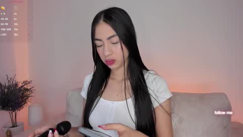    online show from 25, 10, 2025