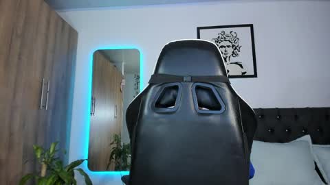 alannaughty_ online show from 21, 5, 2026