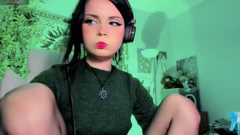 alaska_chan_ online show from 7, 2, 2025