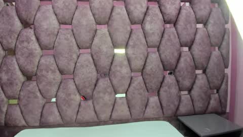 AlaSmith  online show from 3, 11, 2025