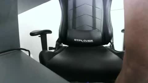 albanianking07 online show from 19, 1, 2025