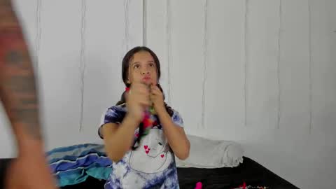 I WANT TO FEEL YOU online show from 13, 2, 2026