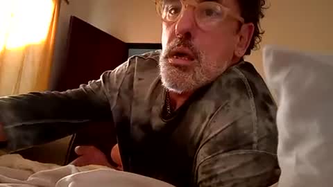 Snapshot of albertoto71 chatting on 14, 6, 2026 albertoto71 online show from 14, 6, 2026