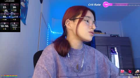 Snapshot of ale_blue_ chatting on 3, 10, 2025 Ale online show from 3, 10, 2025