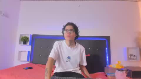 Snapshot of ale_cruzz chatting on 17, 3, 2026 ale_cruzz online show from 17, 3, 2026