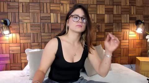 Snapshot of aleessiia chatting on 9, 2, 2026 alessia online show from 9, 2, 2026