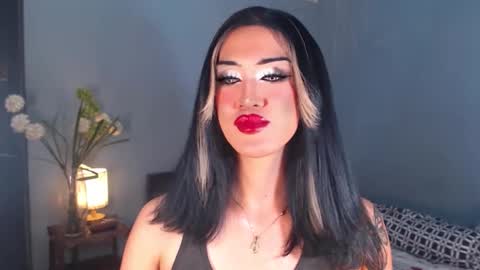 aleinacroft online show from 1, 12, 2025