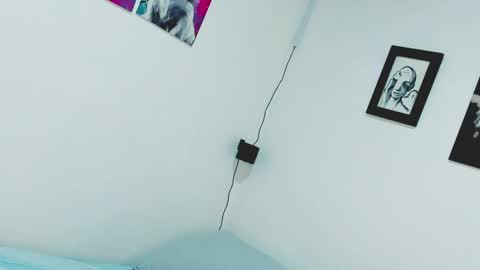 Snapshot of aleja1214 chatting on 21, 2, 2025 Alejandra online show from 21, 2, 2025