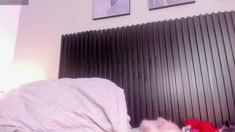 aleja__slav3 online show from 22, 2, 2025