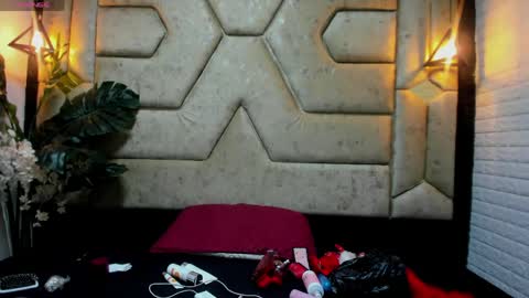 aleja__slav3 online show from 15, 4, 2026