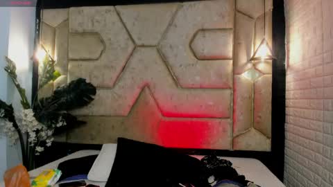 Snapshot of aleja__slav3 chatting on 5, 5, 2026 aleja__slav3 online show from 5, 5, 2026