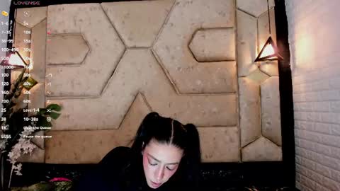 Snapshot of aleja__slav3 chatting on 4, 6, 2026 aleja__slav3 online show from 4, 6, 2026