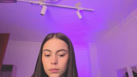 Alejandra online show from 12, 3, 2026