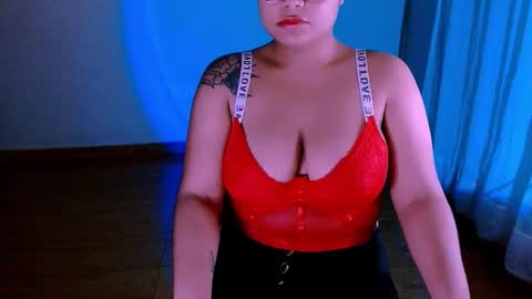Alejandra  online show from 21, 11, 2025