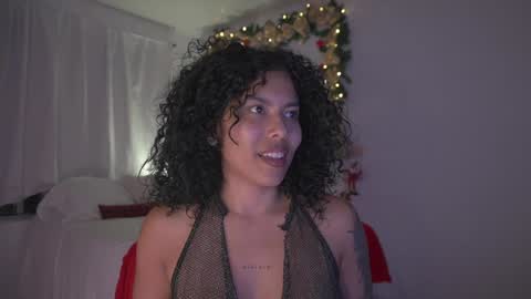Snapshot of alejandra_kiss98 chatting on 23, 12, 2024 O.F alejandra h1998 stream 300 pm - 1100 pm online show from 23, 12, 2024