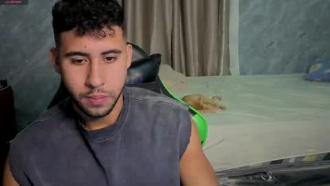 Snapshot of alejandrojf_00 chatting on 5, 5, 2026 Daiki jack online show from 5, 5, 2026