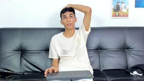 alejo peverell online show from 16, 1, 2025