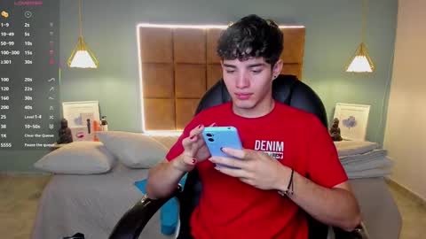 ALejoo Saenz online show from 4, 10, 2025