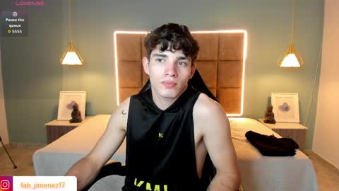 ALejoo Saenz online show from 8, 4, 2026