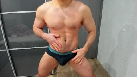 aleks_brown online show from 19, 5, 2026