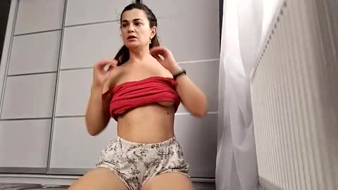 Snapshot of aleksafalii chatting on 26, 11, 2025 aleksafalii online show from 26, 11, 2025