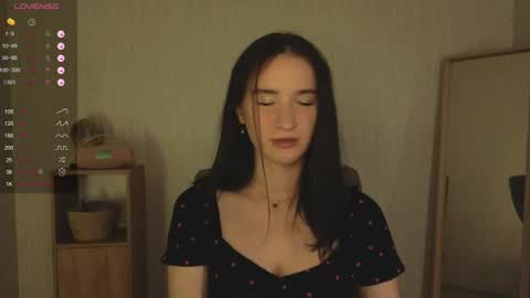 Snapshot of alena_navi chatting on 11, 6, 2026 Alena online show from 11, 6, 2026