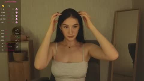 Snapshot of alena_navi chatting on 14, 6, 2026 Alena online show from 14, 6, 2026