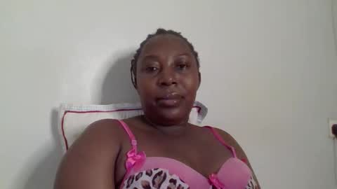 Noreen Kennth and Emilly online show from 27, 2, 2026