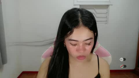Snapshot of alesha_vibe_me chatting on 3, 1, 2025 alesha_vibe_me online show from 3, 1, 2025