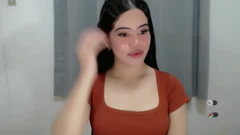 Snapshot of alesha_vibe_me chatting on 2, 2, 2025 alesha_vibe_me online show from 2, 2, 2025