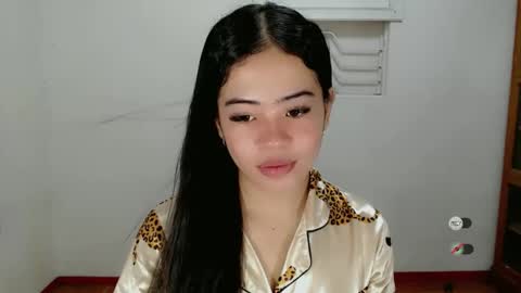 Snapshot of alesha_vibe_me chatting on 5, 2, 2025 alesha_vibe_me online show from 5, 2, 2025