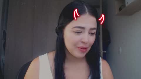 Snapshot of aleska__bell chatting on 18, 9, 2025 Aleska online show from 18, 9, 2025