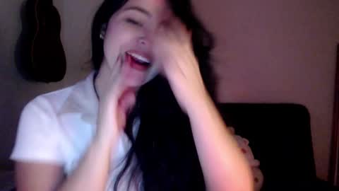 Snapshot of aleska_bell69 chatting on 10, 10, 2025 Aleska online show from 10, 10, 2025