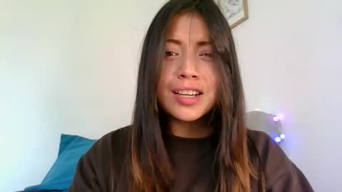 QUEEN OFF MILk  IM BACK  15 NOV online show from 22, 3, 2026