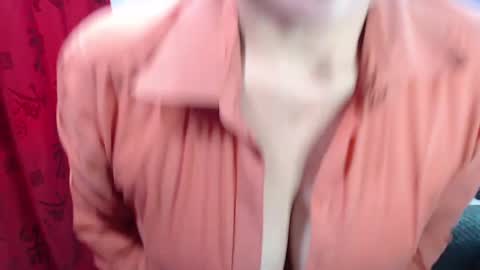 Snapshot of aleska_sex chatting on 18, 9, 2025 ALESKA online show from 18, 9, 2025