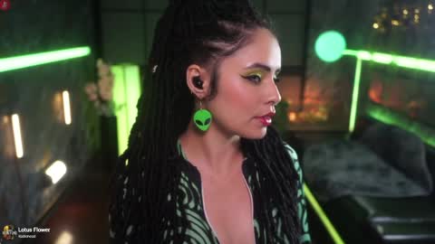 Alessa Goreng online show from 9, 5, 2026