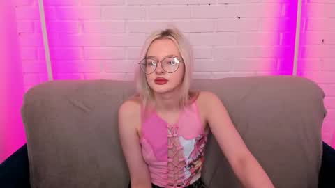 alessakiss online show from 11, 2, 2026