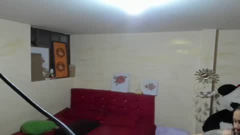 paola online show from 6, 11, 2025