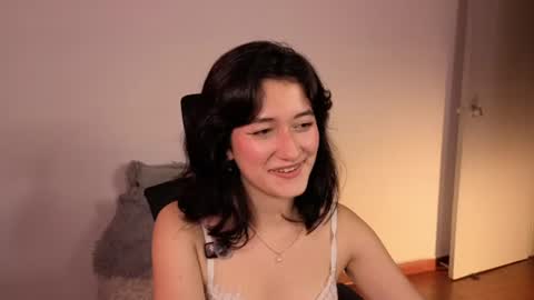 Snapshot of alessandralb chatting on 6, 7, 2026 Alessandra Leblanc online show from 6, 7, 2026