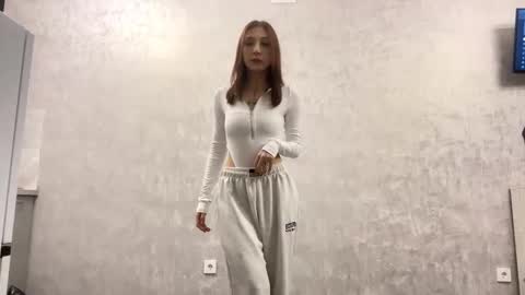 Snapshot of alessandralogalbo chatting on 5, 2, 2026 Emma online show from 5, 2, 2026