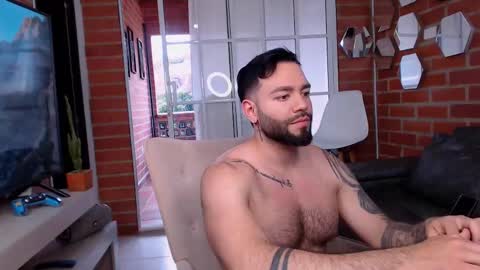 Alessandro online show from 10, 9, 2025